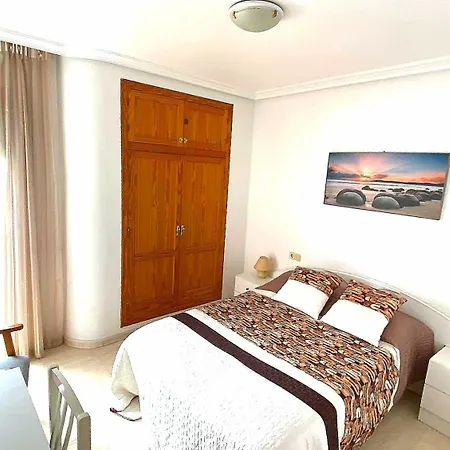 Appartement Beautiful Flat In Torrevieja, On The Spanish Seaside - Torreviejában, A Spanyol Tengerparton Torrevieja